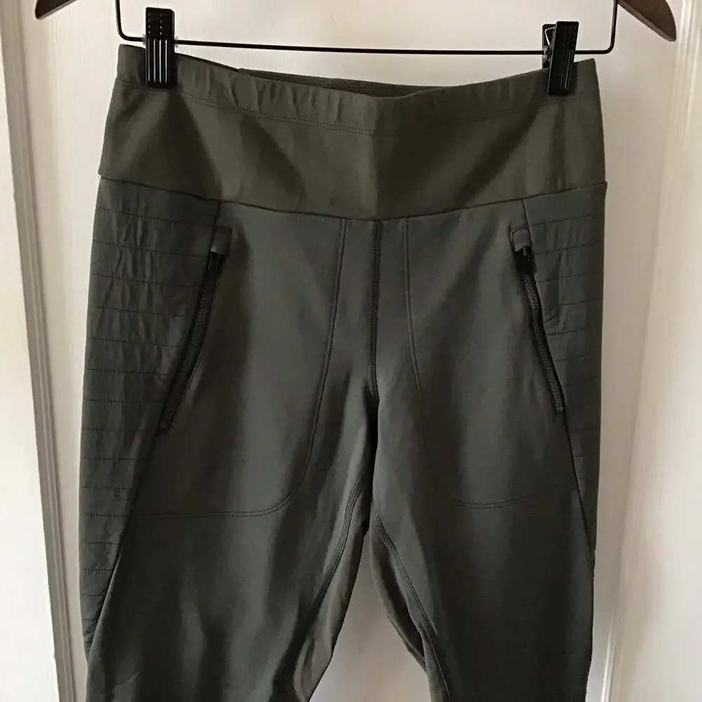 Athleta Peek Hybrid Fleece Tight Moss Green Motto style Leggings Small